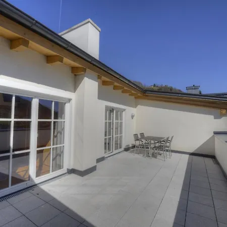 Alpine By Rentals Apartment